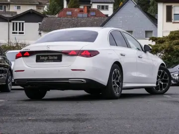 MERCEDES-BENZ E 220 d Avantgarde Pano Burm 360 DIGIT…