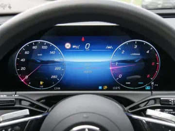 MERCEDES-BENZ E 220 d Avantgarde Pano Burm 360 DIGIT…