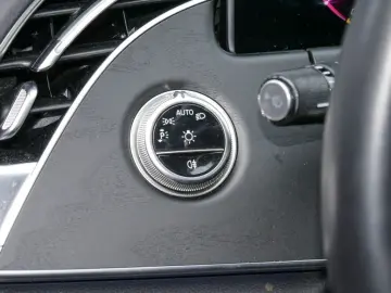 MERCEDES-BENZ E 220 d Avantgarde Pano Burm 360 DIGIT…