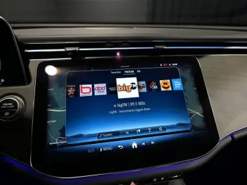 MERCEDES-BENZ E 200 AHK LED KAMERA NAVI