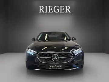 MERCEDES-BENZ E 200 Avantgarde Totwinkel SHZ LED Keyless 18