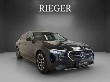 MERCEDES-BENZ E 200 Avantgarde Totwinkel SHZ LED Keyless 18
