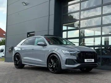 AUDI Q8 50 TDI quattro Panorama 23-Zoll HUD Memory