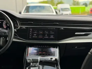 AUDI Q8 50 TDI quattro Panorama 23-Zoll HUD Memory