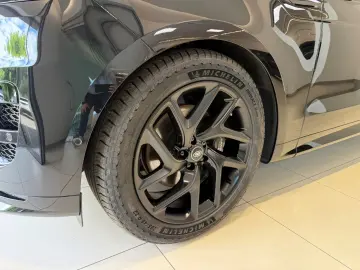 LAND ROVER Range Rover Sport D350 Autobiography AHK …