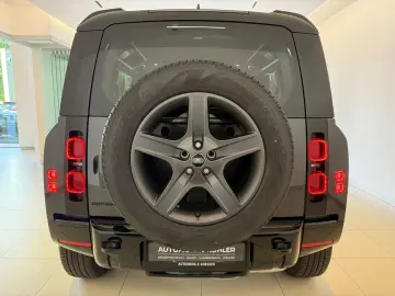 LAND ROVER Defender 110 D300 X-Dynamic SE AHK PANO HUD WKP