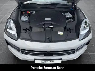 PORSCHE Cayenne Coupe Platinum Edition Surround View BOS