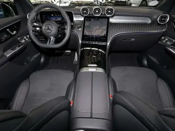 MERCEDES-BENZ GLC 450 d 4M AMG Distr 360  DIG-LED Pa…