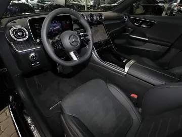 MERCEDES-BENZ C 300 d AMG MBUX 360  DIG-LED AHK Nigh…