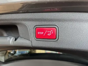 MERCEDES-BENZ GLE 580 4M AMG-Line Pano Burmester HUD Memory