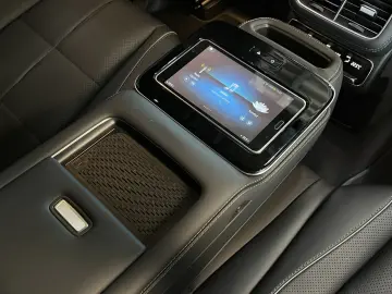 MERCEDES-BENZ GLE 580 4M AMG-Line Pano Burmester HUD Memory