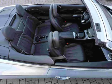 MERCEDES-BENZ CLE 200 Cabriolet AMG NIGHT MEMORY 19 ZOLL 360