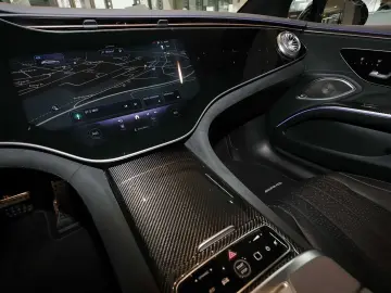 MERCEDES-BENZ EQS 580 4M AMG PANO DISTRONIC 360  MEM…