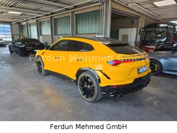 LAMBORGHINI 4.0 V8 Sport inkl. MwSt.