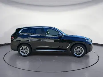 BMW X3 xDrive20d Aut. AHK ACC PDC Sportsitze Kamera