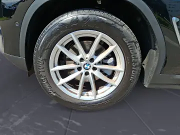 BMW X3 xDrive20d Aut. AHK ACC PDC Sportsitze Kamera