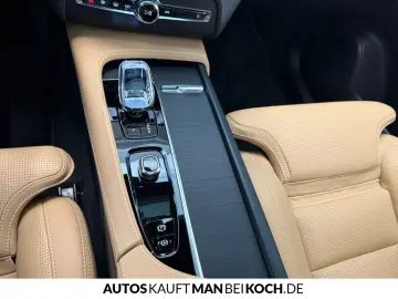 VOLVO XC90 B5D AWD Ultimate Bright FourC PANO 360 HUD