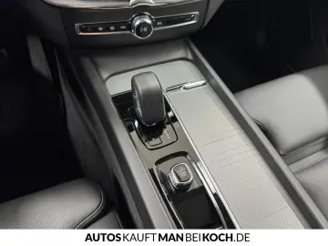 VOLVO XC60 T6 AWD Ultra BLIS 360  HUD ACC H K PANO