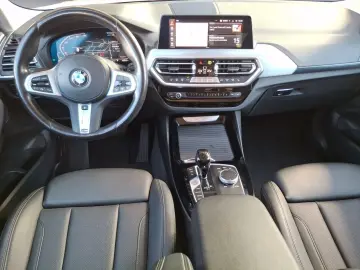 BMW X3 xDrive20d Standheizung ACC Pano-Dach AHK