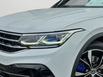VW Tiguan R 320PS 4M DSG ACC KAMERA MATRIX NAVI APP