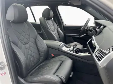 BMW X5 xDrive30d M Sport LiCoPro HUD PA  DAPro Pano
