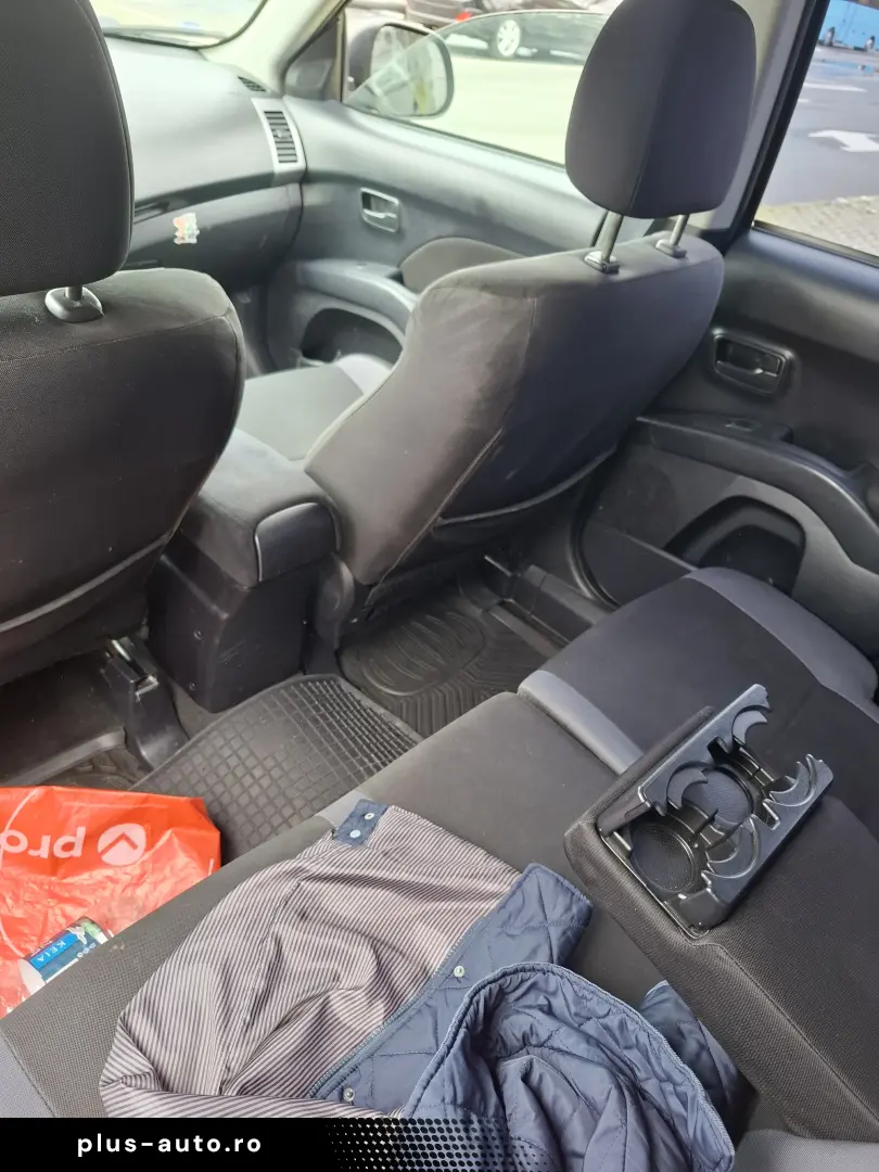 MITSUBISHI Outlander 2010 — imagine 8