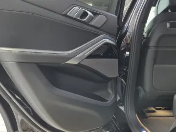 BMW X6 xDr30d M Sport Pro ACC 360 Pano H&K 22Zoll