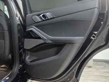 BMW X6 xDr30d M Sport Pro ACC 360 Pano H&K 22Zoll