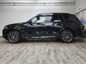 BMW X5 xDr40d M Sport 7Seats Luft Standhzg. ACC 360