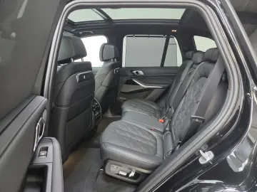 BMW X5 xDr40d M Sport 7Seats Luft Standhzg. ACC 360