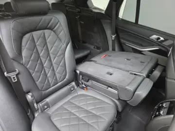 BMW X5 xDr40d M Sport 7Seats Luft Standhzg. ACC 360