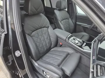 BMW X5 xDr40d M Sport 7Seats Luft Standhzg. ACC 360