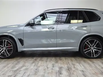 BMW X5 xDr30d M Sport Pro 22Zoll AHK Pano ACC 360