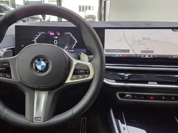 BMW X5 xDr30d M Sport Pro 22Zoll AHK Pano ACC 360