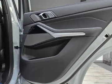 BMW X5 xDr30d M Sport Pro 22Zoll AHK Pano ACC 360