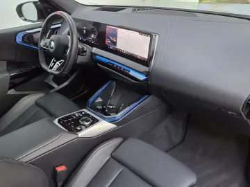 BMW X3 M50 Pro Pano AHK 21Zoll Sitzlüftung ACC 360