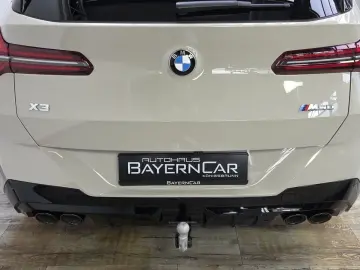 BMW X3 M50 Pro Pano AHK 21Zoll Sitzlüftung ACC 360