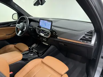 BMW X3 xDrive30e LC-Prof Pano HiFi RFK DA PA Memory