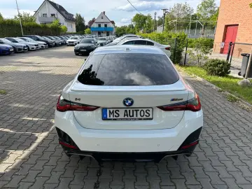 BMW i4 Gran Coupe M50 Sitzbelueftung Head Up Laser