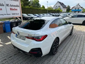 BMW i4 Gran Coupe M50 Sitzbelueftung Head Up Laser