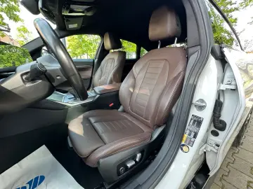 BMW i4 Gran Coupe M50 Sitzbelueftung Head Up Laser