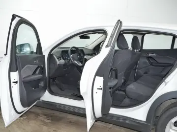 BMW X2 sDrive20d    AHK Keyless adapt.LED
