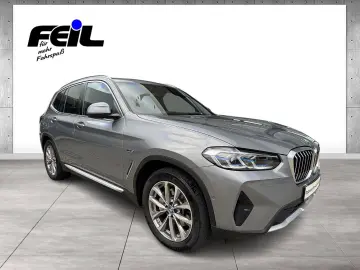 BMW X3 xDrive30e  Head-Up HiFi DAB WLAN Komfortzg.
