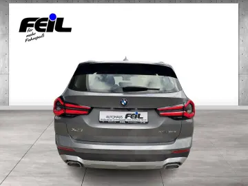 BMW X3 xDrive30e  Head-Up HiFi DAB WLAN Komfortzg.