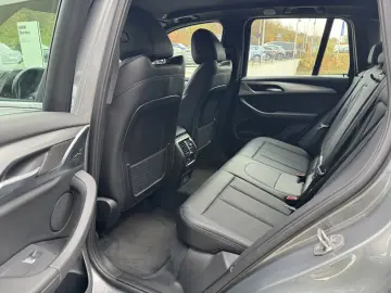 BMW X3 xDrive30e  Head-Up HiFi DAB WLAN Komfortzg.