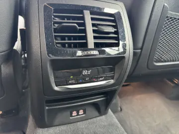 BMW X3 xDrive30e  Head-Up HiFi DAB WLAN Komfortzg.