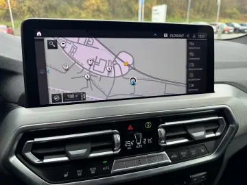 BMW X3 xDrive30e  Head-Up HiFi DAB WLAN Komfortzg.