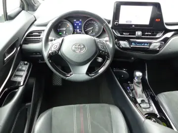 TOYOTA C-HR 2.0 Hybrid GR Sport Black Edition Navi JBL