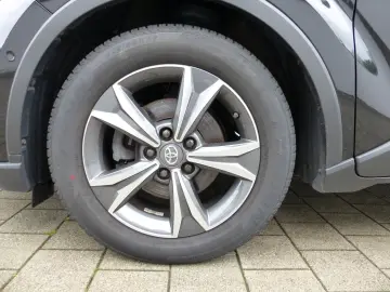 TOYOTA C-HR 2.0 Hybrid GR Sport Black Edition Navi JBL