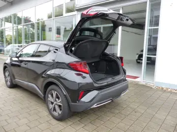 TOYOTA C-HR 2.0 Hybrid GR Sport Black Edition Navi JBL